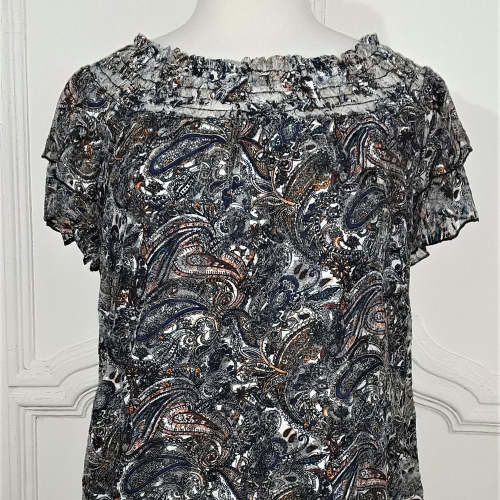 Paisley Women's Short Sleeve Top Size Med, Large